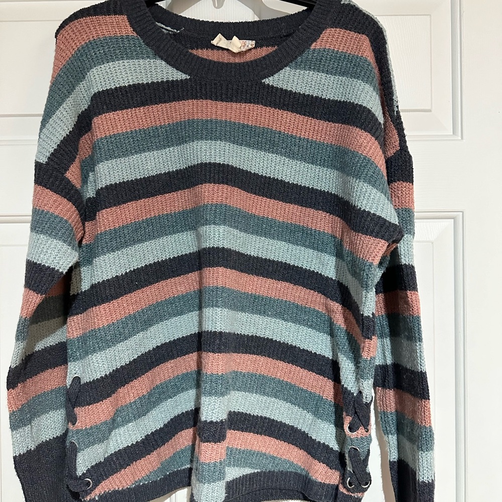 Women’s Sweater